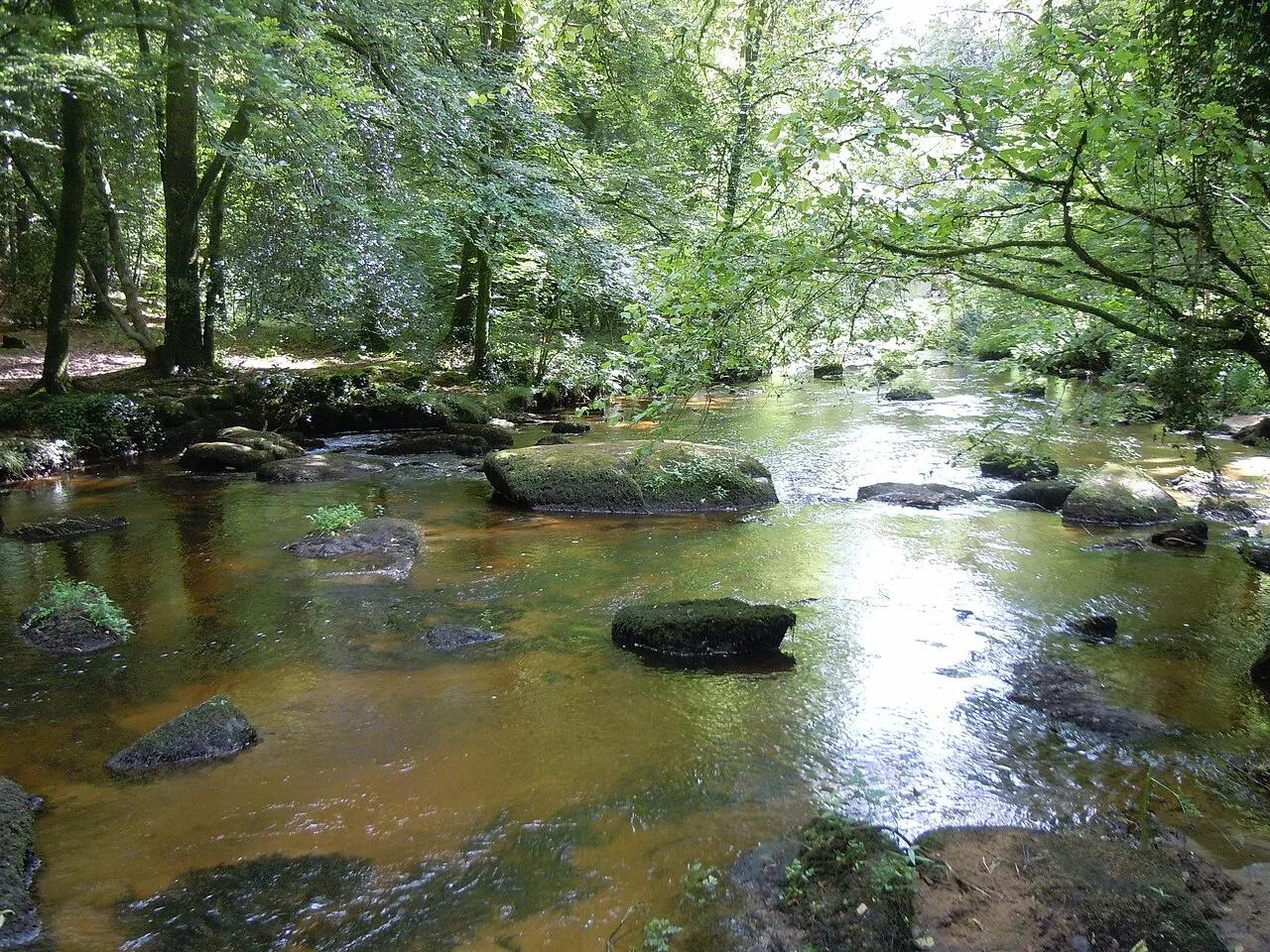 Lanvénégen, commune du Morbihan.